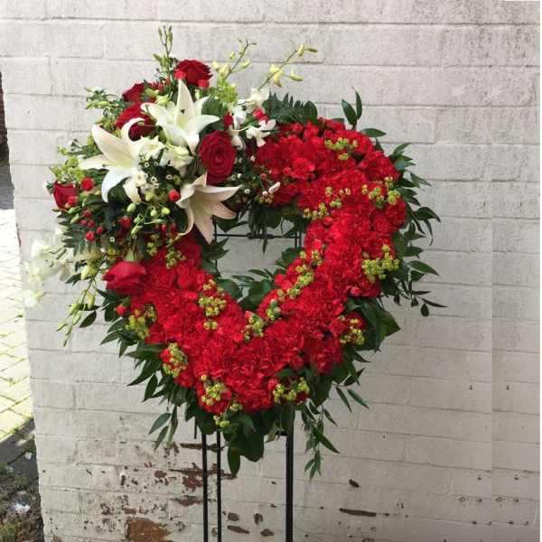 Send Online Flowers to UK England Best Florist Windsor Berkshire