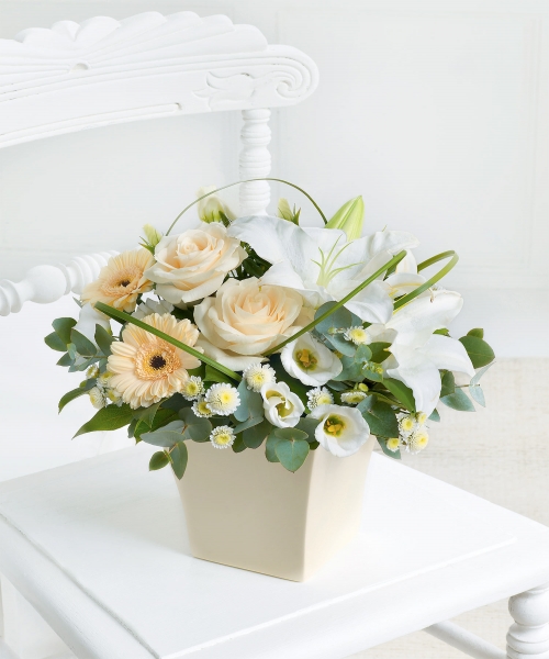 Send Online Flowers to UK England Best Florist Windsor Berkshire